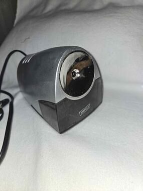 Staples Electric Pencil Sharpener Model 21835
